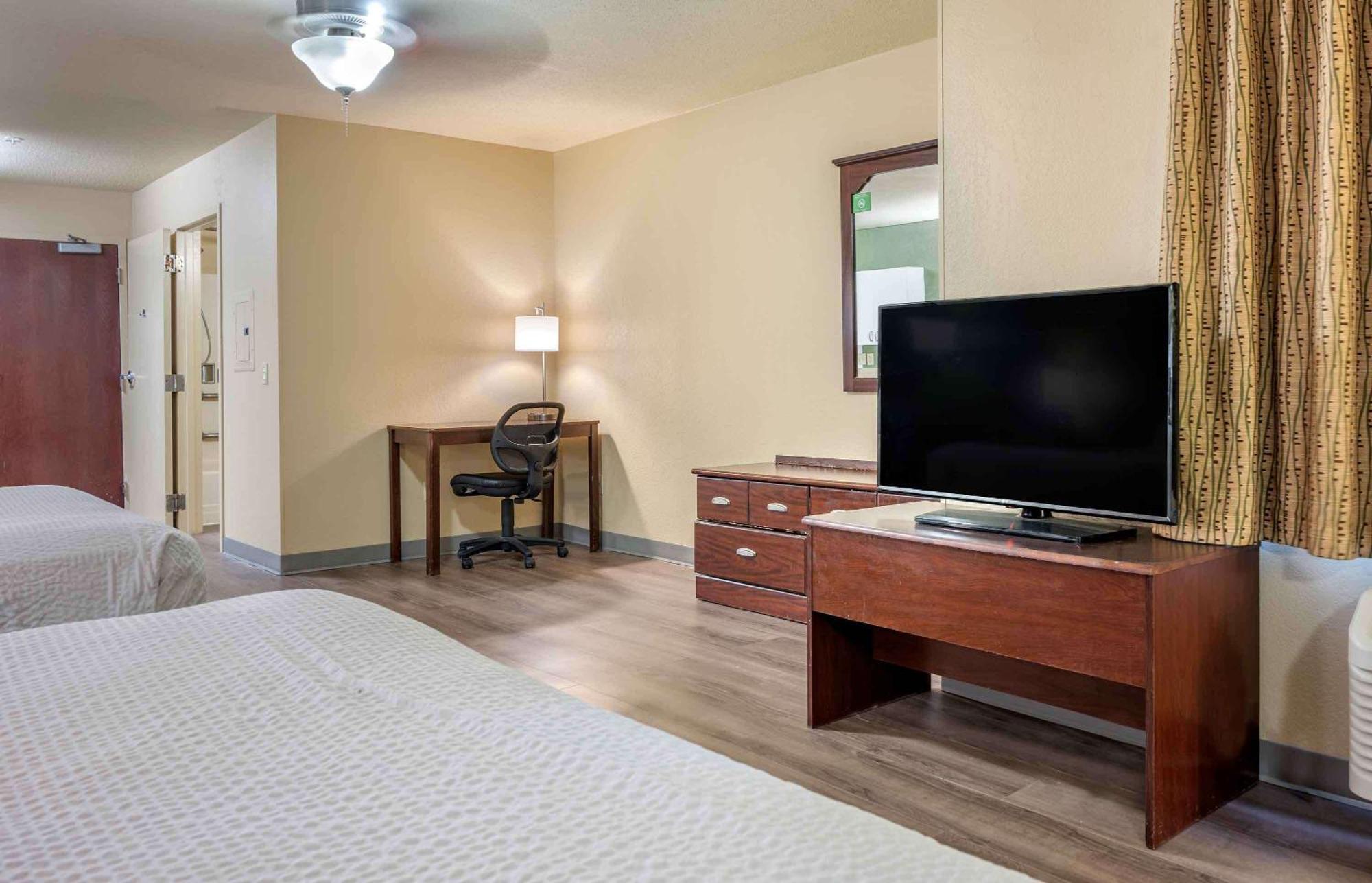Extended Stay America Select Suites - Dallas - Фармърс Бранч Екстериор снимка